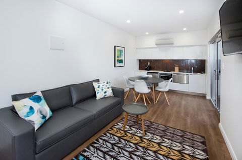 Loxton Courthouse Apartments - Hotels Melbourne 3