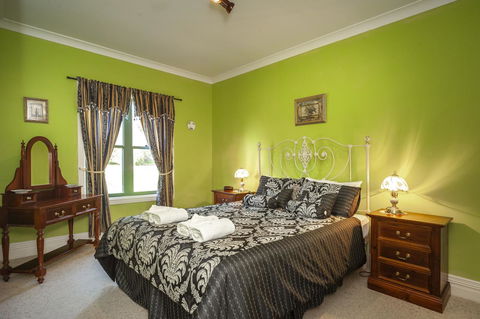 Angaston Saleyards Luxury Accommodation - Hotels Melbourne 15