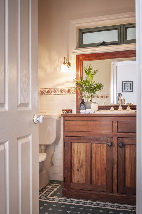 Angaston Saleyards Luxury Accommodation - Hotels Melbourne 9