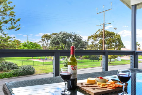 'Hope House' - Encounter Bay - Hotels Melbourne 1