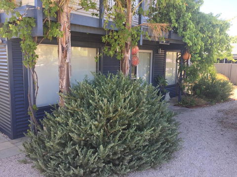 SHAKIN' SHACK - Hotels Melbourne 18