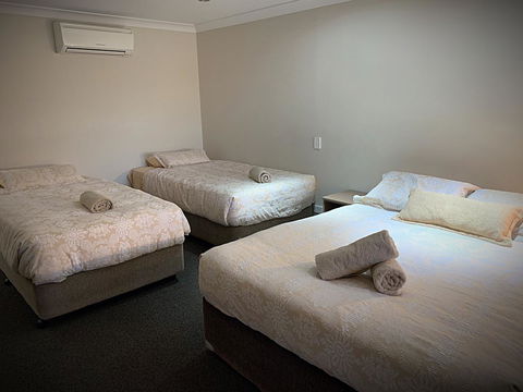 Moonta Bay Motel - Hotels Melbourne 11