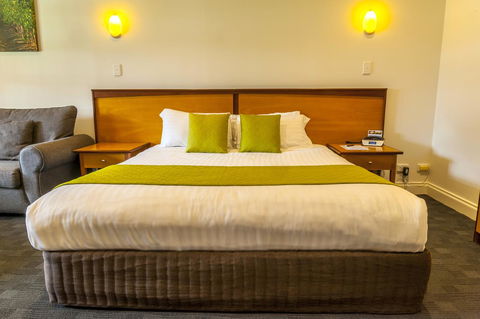 Serafino McLaren Vale - Hotels Melbourne 3