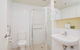 Beachside Luxury & Comfort, Ocean Views In Glenelg - thumb 21