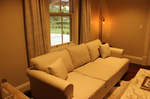 OXENBERRY FARM - Hotels Melbourne 8