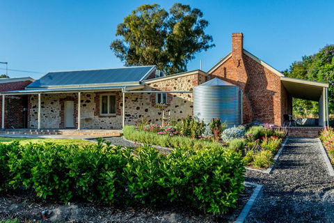 OXENBERRY FARM - Hotels Melbourne 6