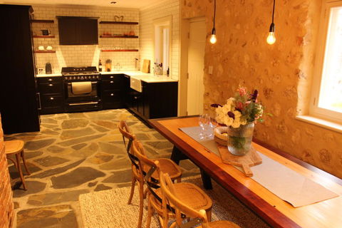 OXENBERRY FARM - Hotels Melbourne 10