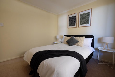 Ochre Point Beach House On Moana Seafront - Hotels Melbourne 14