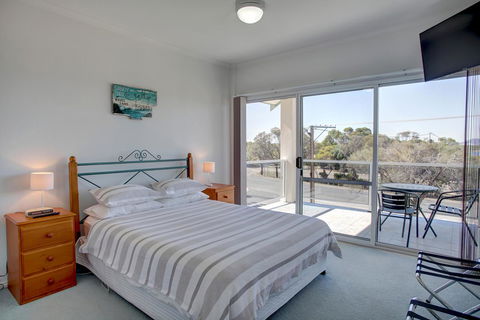 Bay Bliss - Hotels Melbourne 12