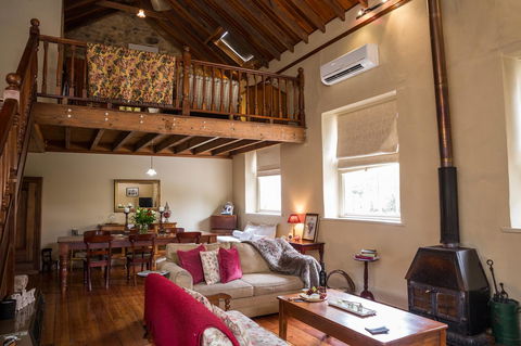 Clare Valley Heritage Retreat - Hotels Melbourne 2