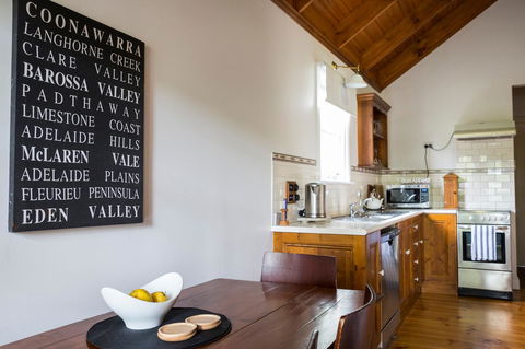 Clare Valley Heritage Retreat - Hotels Melbourne 4