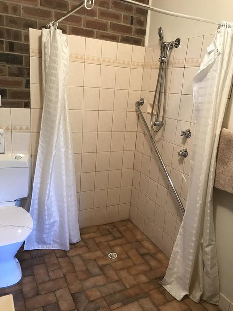 Lake Albert Motel - Hotels Melbourne 2