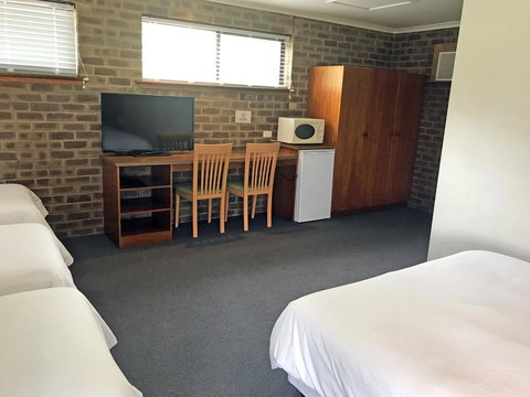 Lake Albert Motel - Hotels Melbourne 43