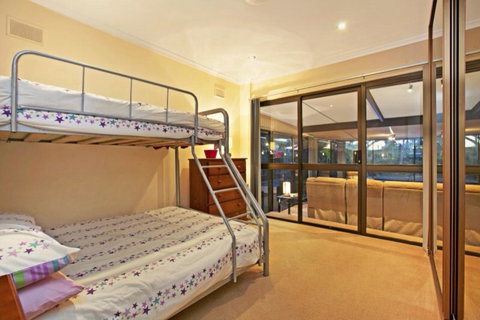 The Palms - Hotels Melbourne 17