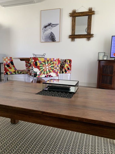 Sunshine Four - Hotels Melbourne 12