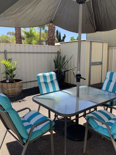 Sunshine Four - Hotels Melbourne 43