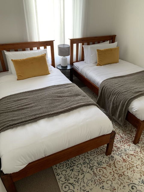 Sunshine Four - Hotels Melbourne 36