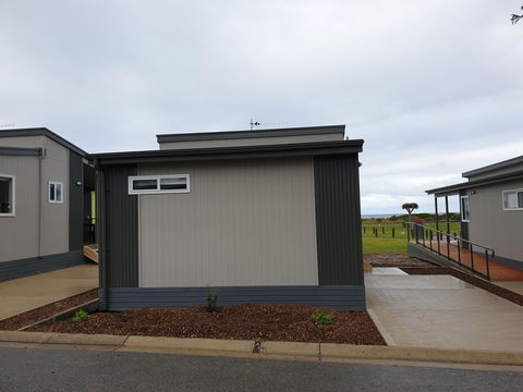 NRMA Victor Harbor Beachfront Holiday Park - Hotels Melbourne 11