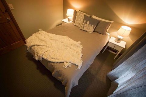 Limestone Ridge - Hotels Melbourne 11