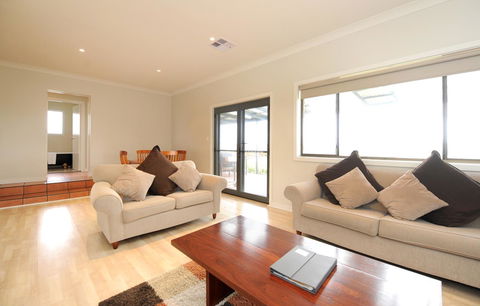 The Barn Accommodation - Hotels Melbourne 41