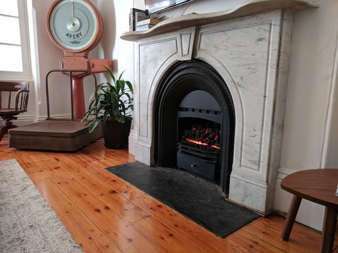 Glenelg 3 Bedroom Apartment - Hotels Melbourne 9