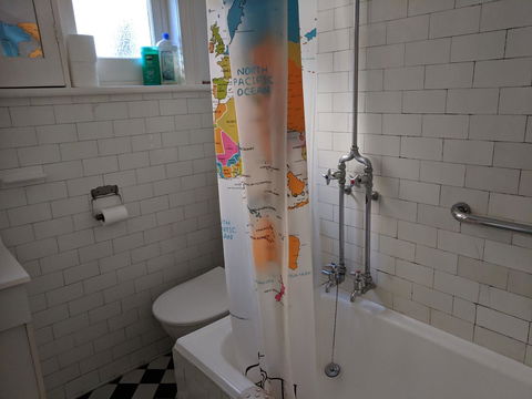 Glenelg 3 Bedroom Apartment - Hotels Melbourne 24