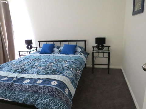 38 Wright Tce Encounter Bay - Hotels Melbourne 6