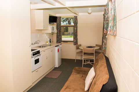Kalganyi Holiday Park - Hotels Melbourne 35