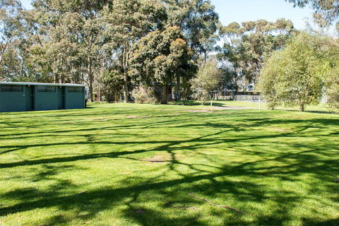 Kalganyi Holiday Park - Hotels Melbourne 4