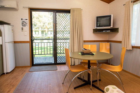Kalganyi Holiday Park - Hotels Melbourne 9