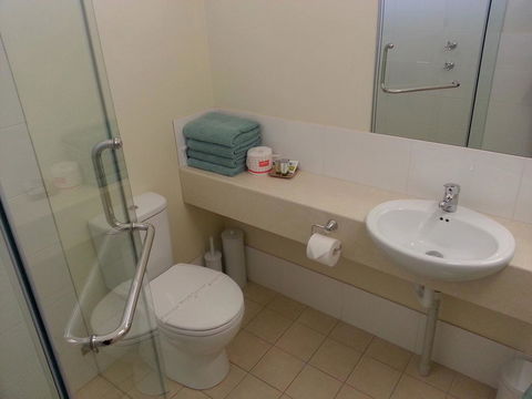 Sonbern Lodge Motel - Hotels Melbourne 24