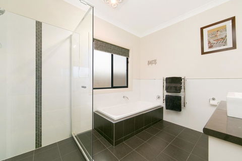 Gizmos Retreat - Hotels Melbourne 7