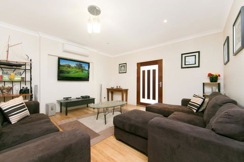 Gizmos Retreat - Hotels Melbourne 2