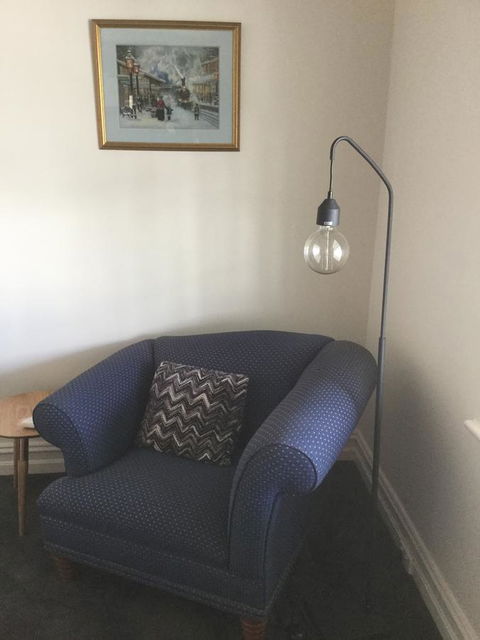 Railway Cottage In Beachport - Hotels Melbourne 7