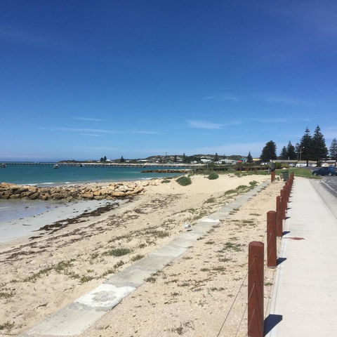 Railway Cottage In Beachport - Hotels Melbourne 8