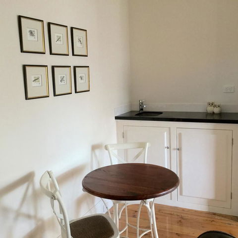 Railway Cottage In Beachport - Hotels Melbourne 20