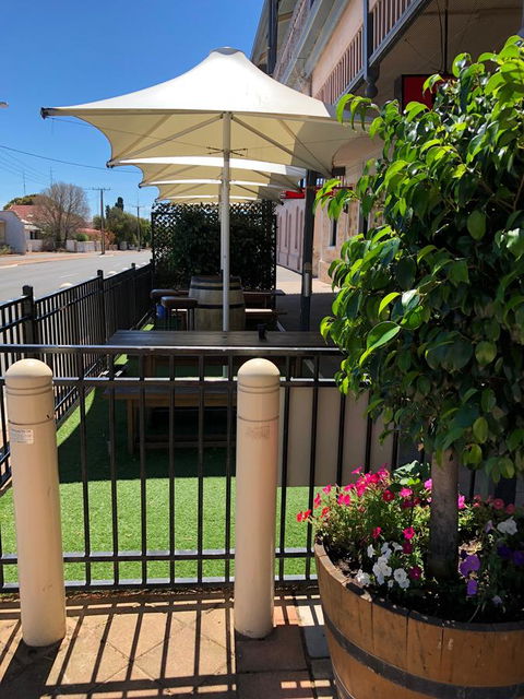 Cornwall Hotel - Hotels Melbourne 2
