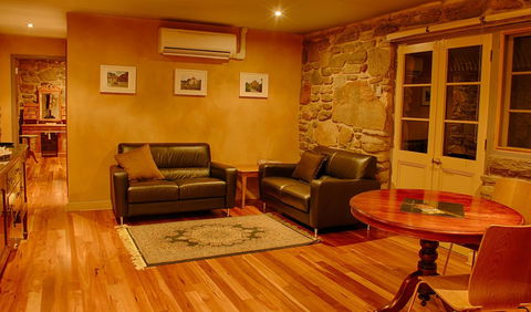 1860 Wine Country Cottages - Hotels Melbourne 23