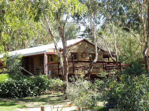 1860 Wine Country Cottages - Hotels Melbourne 0