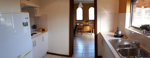 Linger Longer Vineyard - Hotels Melbourne 8