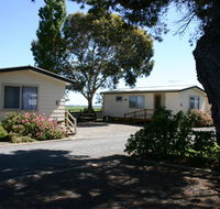 Millicent Hillview Caravan Park - Hotels Melbourne