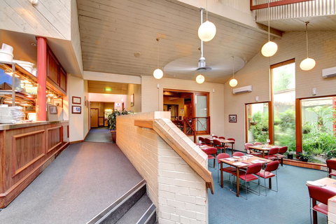 Victoria Hotel Strathalbyn - Hotels Melbourne 2