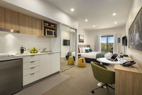 Book Griffith Accommodation Vacations Hotels Melbourne Hotels Melbourne