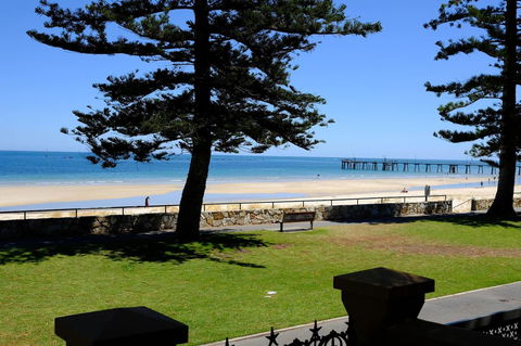 The Grand Ocean Apartment - Hotels Melbourne 10