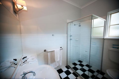 St Francis Winery - Hotels Melbourne 3