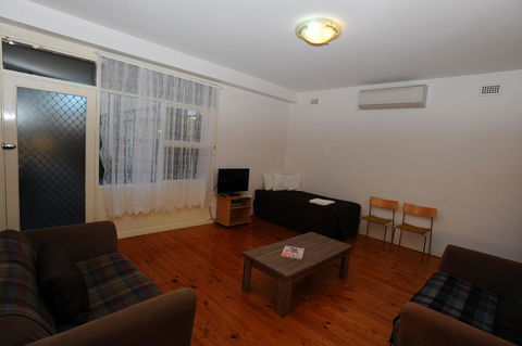 Glenelg Holiday Apartments-Ellis - Hotels Melbourne 7