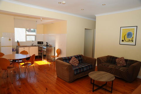 Glenelg Holiday Apartments-Ellis - Hotels Melbourne 6