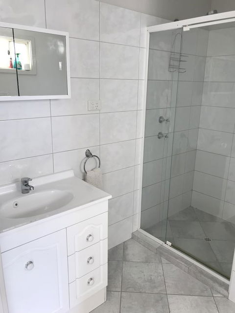 Beachside & Jetty View Apartment 6 - Captain\'s Apt - Hotels Melbourne 21