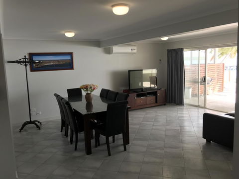 Beachside & Jetty View Apartment 6 - Captain\'s Apt - Hotels Melbourne 27