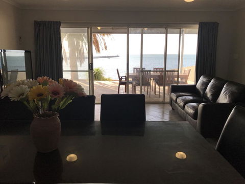 Beachside & Jetty View Apartment 6 - Captain\'s Apt - Hotels Melbourne 31
